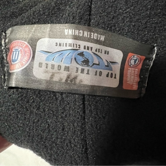 NC Tar Heels (NWOT) Men’s Trapper Hat - Picture 7 of 8